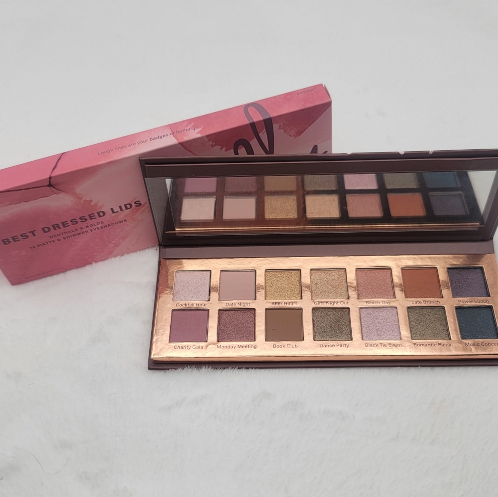 Mally Beauty Best Dressed Lids Eyeshadow Palette